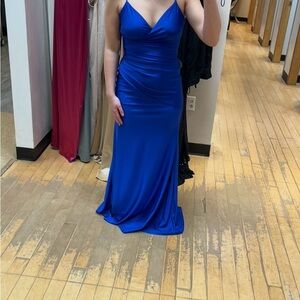 Elegant Blue Evening Gown